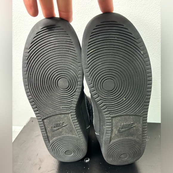 Nike Court Borough Mid Triple Black Sneaker Size 3Y All Black Amazing Shoes - Picture 12 of 12